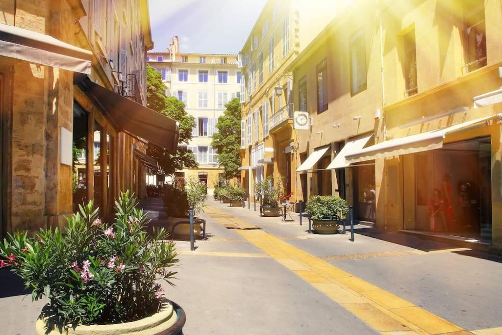 L'Elegance Au Coeur D'Aix-En-Provence Apartment Exterior photo